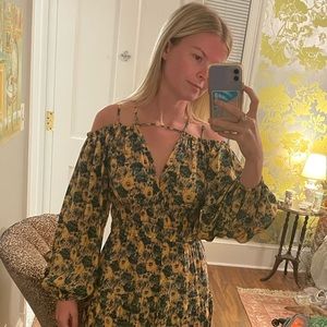 Meet your Posher, Mari